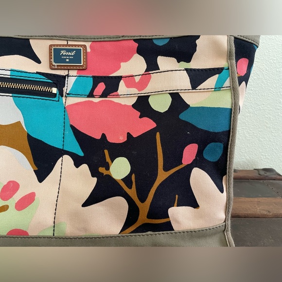 Fossil large vibrant colored tote bag ~ - Picture 7 of 12